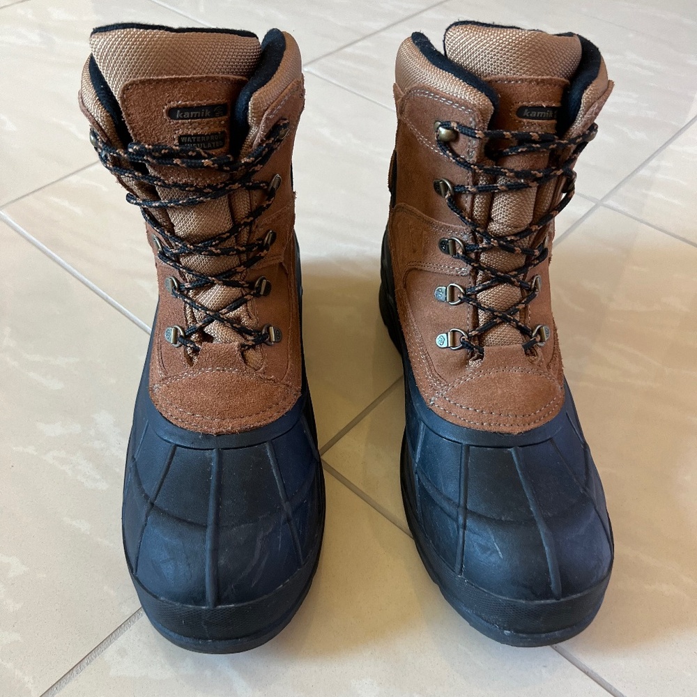 #2752 Kamik Fargo 3M 200G Thinsulate snow winter proof boots US 13